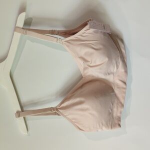 Auden Lightly Lined Bralette - Soft Pink